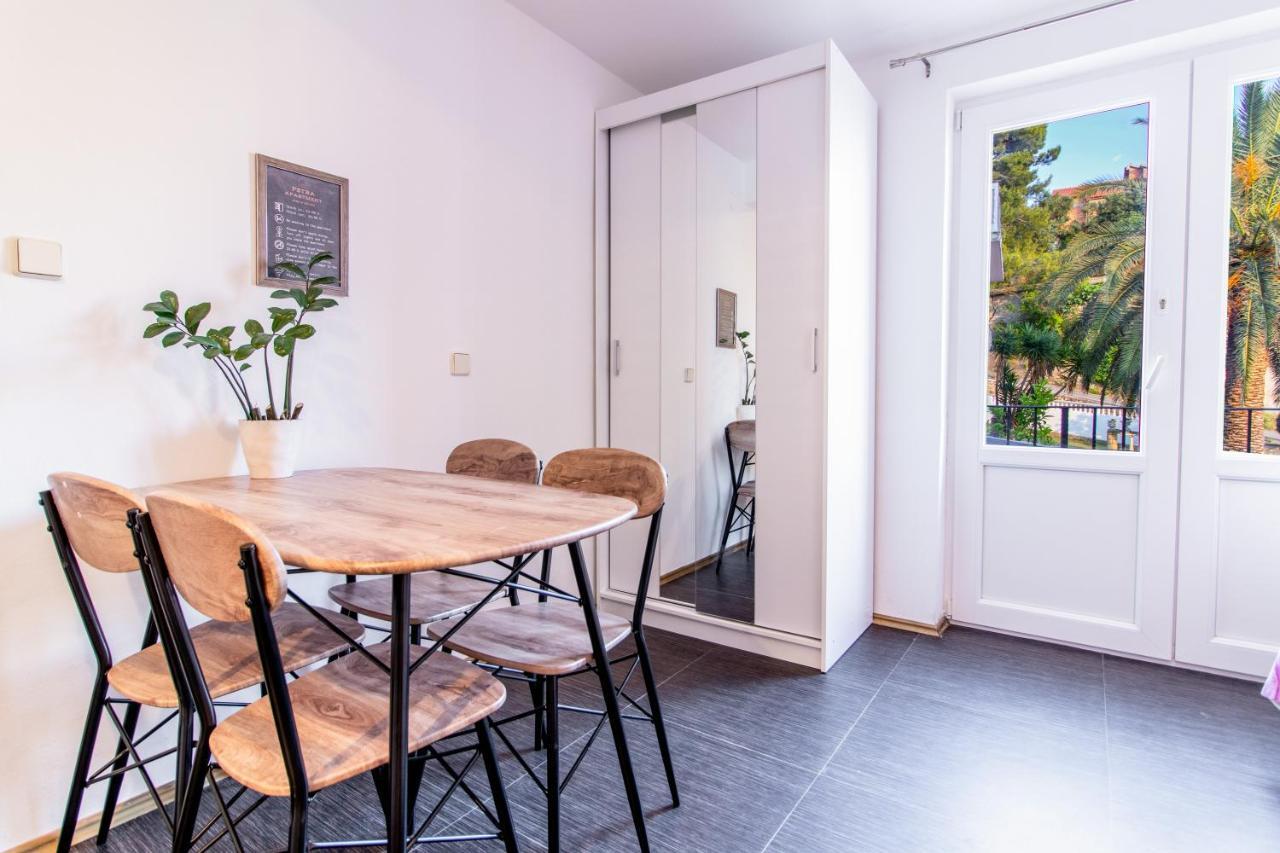Petra Apartment Palit Kültér fotó